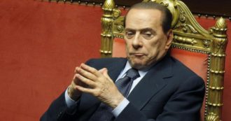 Copertina di Berlusconi al Famedio di Milano, la figlia dell’ex procuratore Borrelli: “Vorrei fare cancellare il nome di mio padre”