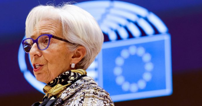 Lagarde all’Ue: “Niente asset russi agli ucraini”