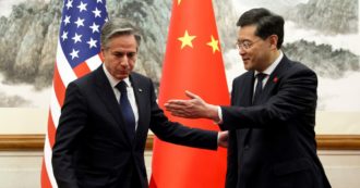 Copertina di La Cina attacca gli Usa per il vertice con Corea del Sud e Giappone: “Una cricca esclusiva”