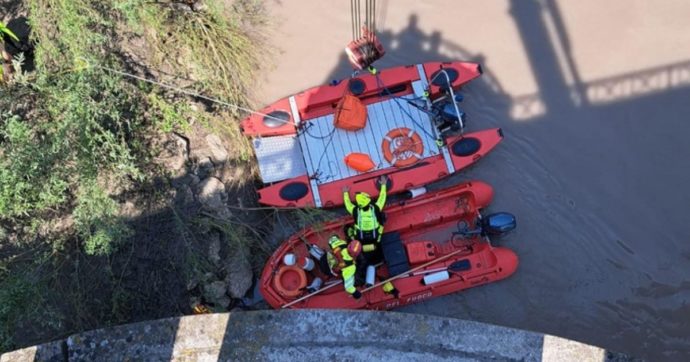 Si era tuffato per fare un video: ritrovato il corpo di Yahya Hkimi in un’ansa del fiume Secchia