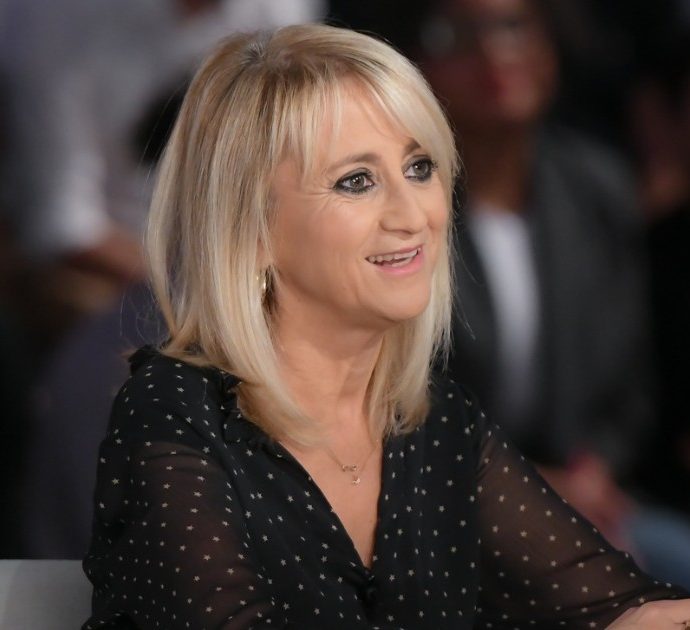Luciana Littizzetto a Mediaset dopo l’addio alla Rai? “Sarà giudice di Tu si que vales”