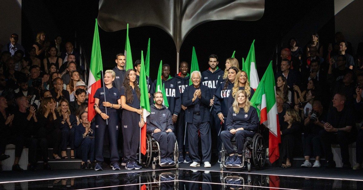 Milano Fashion Week, Giorgio Armani svela le divise degli azzurri ai Giochi Olimpici e Paralimpici di Parigi 2024