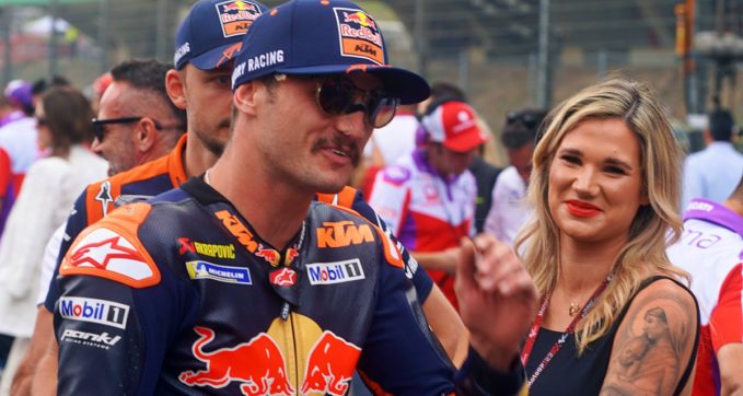 MotoGp, bordata di Jack Miller: “Tanti piloti pensano di essere principesse”. Ce l’ha solo con Marquez?