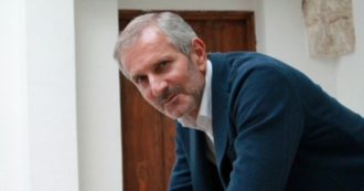 Copertina di Carofiglio: “Lo stop all’abuso d’ufficio toglie tutele ai cittadini e crea impunità”