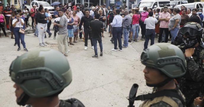 Scontri fra bande rivali in un carcere femminile in Honduras: almeno 46 le vittime