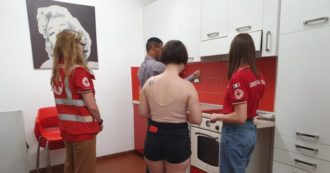 Copertina di Sommersi e salvati: gli Lgbtq+ che la Croce Rossa protegge