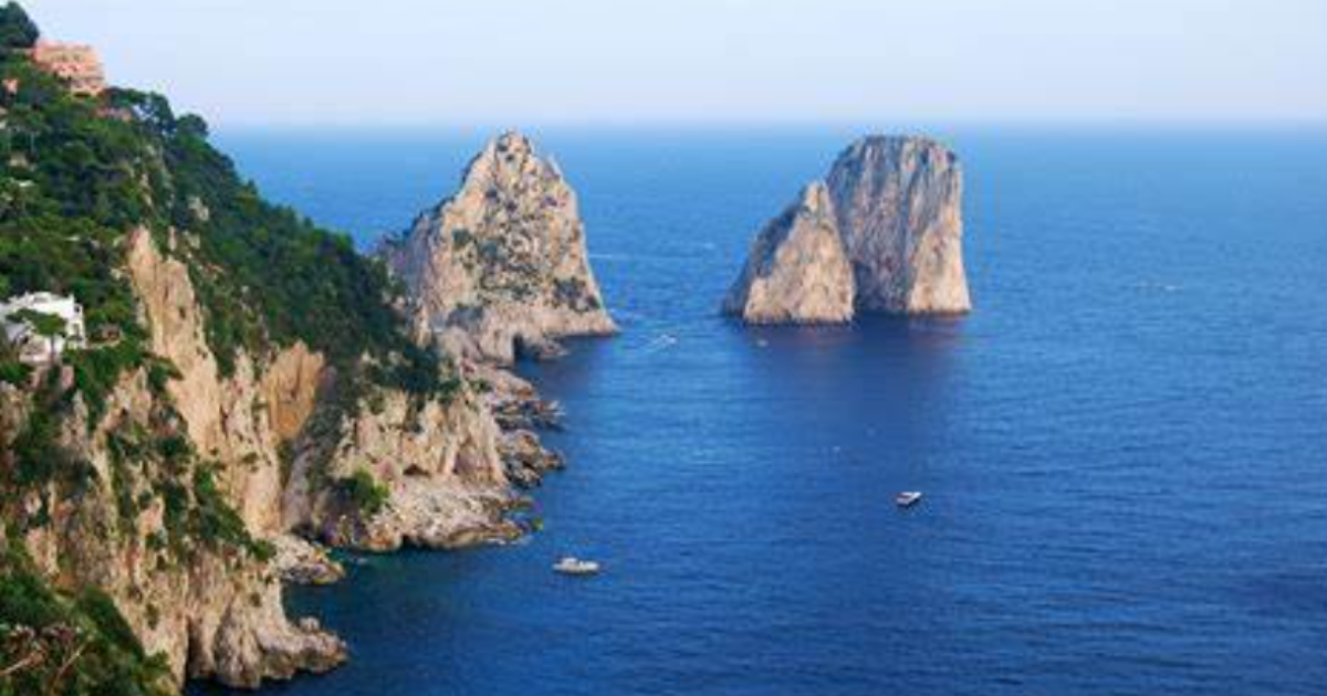 L’estate di Capri all’insegna del lusso: piccolo viaggio nel mondo della riccanza