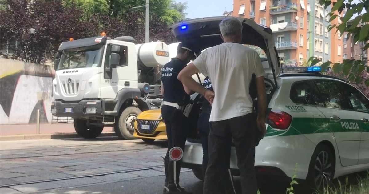 Milano | donna in bici travolta e uccisa da una betoniera