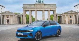 Copertina di Il firmamento dell’elettrica tra Stellantis e Astra