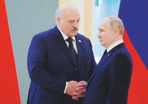Golpe in Russia: Lukashenko, utile “salvatore” di Putin tra ospitalità e voto
