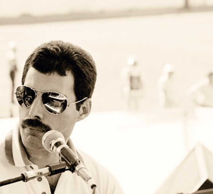 Queen Unseen, a Gallipoli arriva la mostra sulla leggendaria band di Freddy Mercury: un viaggio a ritroso nel tempo grazie agli scatti di Peter Hince