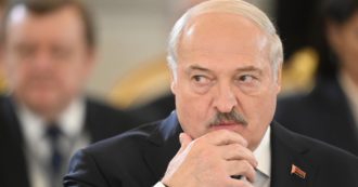 Copertina di Bielorussia convoca l’ambasciatore polacco: “Ritiri le accuse di violazione del loro spazio aereo”. Varsavia aumenta le truppe al cofine