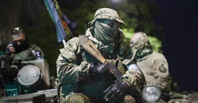 Russia, la diretta – Media Usa: “La Cia sapeva da giorni dei piani di rivolta”. Cina esprime “sostegno alla stabilità nazionale della Russia”