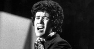 Copertina di “Ancora tu…” eterno Lucio. “Le mille vite di Battisti”