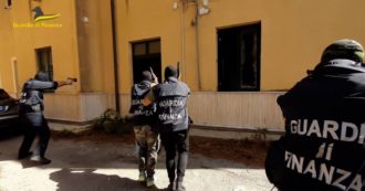 Copertina di “Il boss gestiva il clan dal carcere grazie alle videochiamate”: 26 arresti a Palermo. Venti indagati prendevano il reddito di cittadinanza