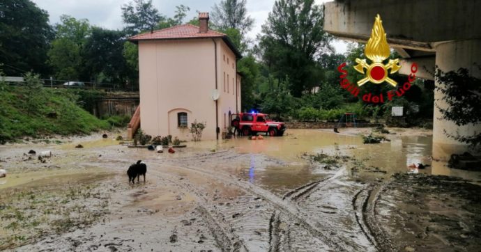 Copertina di Umbria riconosce crisi clima: è prima Regione