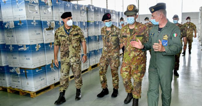 Figliuolo, il Generale più amato dalla stampa italiana: “È meglio di Garibaldi”