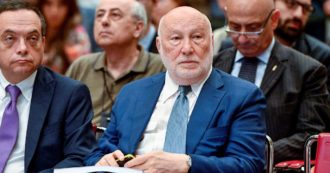 De Masi: “La vigliaccheria è mandare armi: così sono massacri fatti per procura”