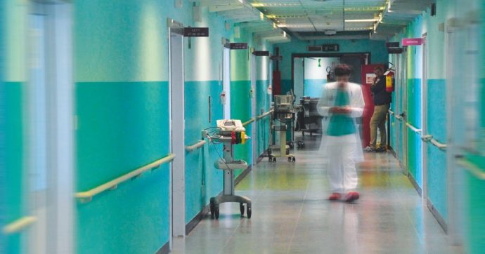 Copertina di In sedici ospedali usati farmaci senza bollino Ue