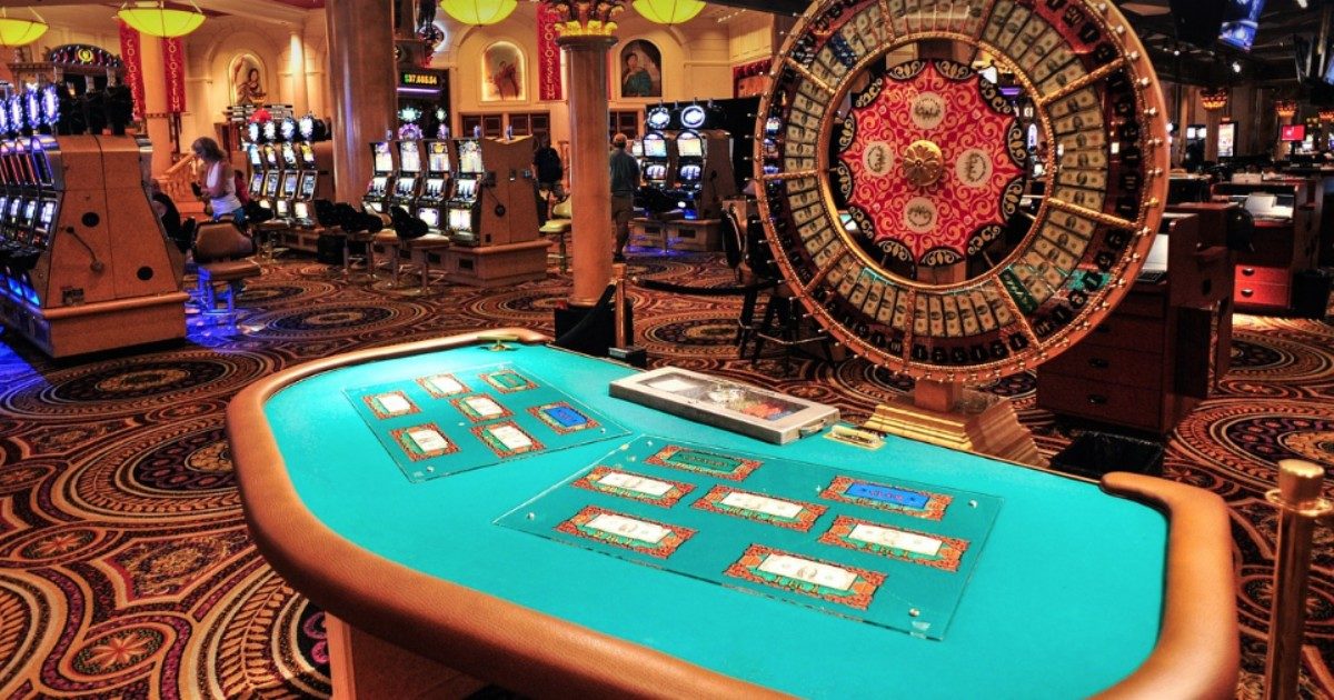 Entra in un casinò e si finge il proprietario: così è riuscito a farsi consegnare un milione di euro