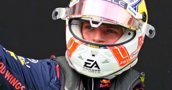 F1, Gp d’Austria: Verstappen domina la Sprint sul bagnato. Sainz sul podio, Leclerc sprofonda