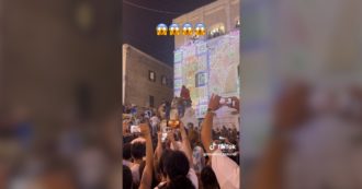 Copertina di Ressa e spinte: a Matera l’assalto al carro per la Madonna della Bruna finisce con 10 feriti – Video