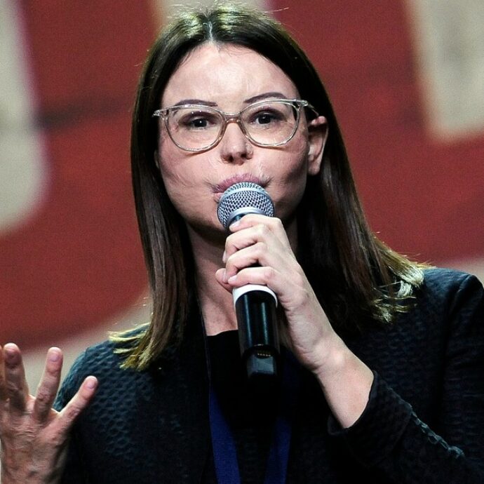 “L’aggressione con l’acido? Non voglio vendetta, ma far prevalere il bene sul male. Ho l’urgenza di parlare alle nuove generazioni”: Lucia Annibali si racconta