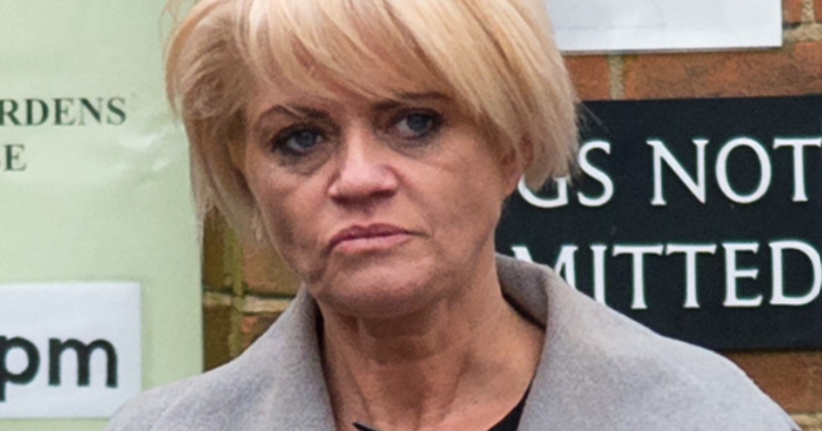 Danniella Westbrook si sottopone ad un lifting in Turchia ma qualcosa va storto e resta sfigurata: “Non posso credere a ciò che mi è stato fatto”