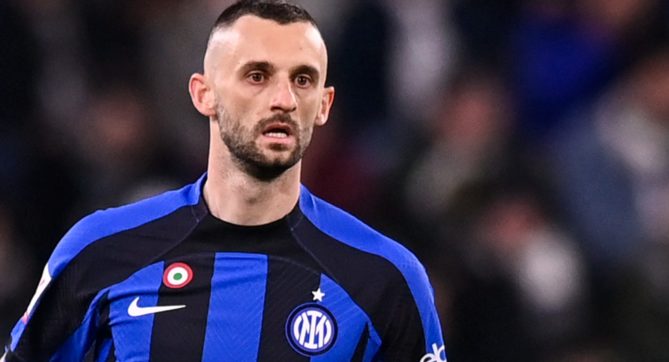 Brozovic deride il post di addio dell’Inter: “Grande saluto…”. Poi il messaggio ai tifosi