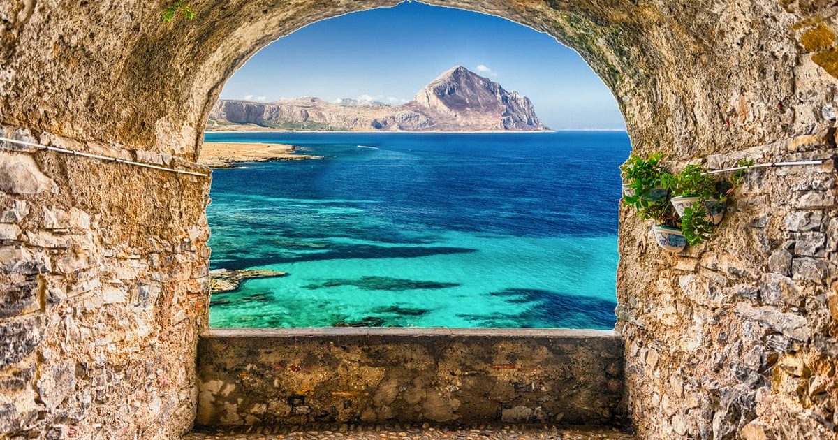 Sicilia e Sardegna: le isole “sorelle d’Italia” sempre da scoprire