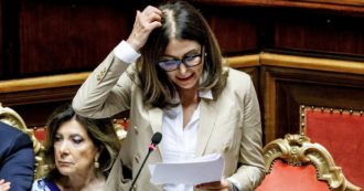 Copertina di Le marchette a Visibilia grazie al ruolo politico di Santanchè