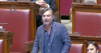 Copertina di Commissione Covid, Ricciardi (M5S): “Escludere le regioni? Da parte della maggioranza atteggiamento vile e disonesto”