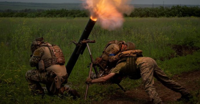 “Forniture obsolete all’Ucraina”: accusati esercito e contractor