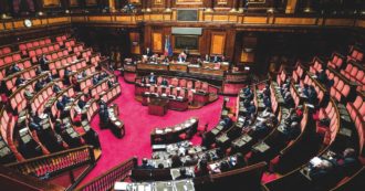 Copertina di Vitalizi, il vaffa ai tagli: la casta si riprende 70 mln