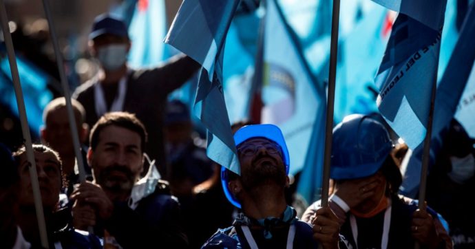 Spese Uil, indagano i pm “Soldi su conti all’estero”