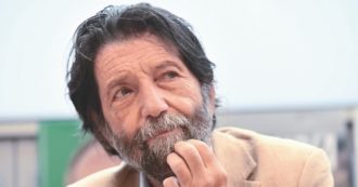 Copertina di Politici contro magistrati, Massimo Cacciari: “È un riflesso tipicamente berlusconiano”