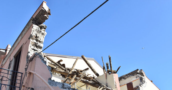 Truffa sui fondi del terremoto, la Procura di Catania indaga sindaci, assessori e comuni cittadini nel comune di Aci Sant’Antonio