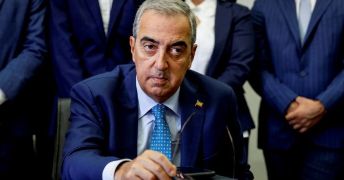 “Serve giustizia rapida”. Ma Gasparri ha lo scudo