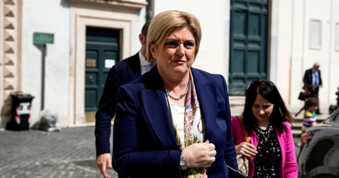 Santanchè, ora Calderone dovrà riferire in Parlamento sui fondi Covid