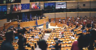 Copertina di Questa Europa è inefficace: serve un’iniziativa federalista