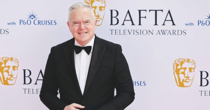 “Edwards pagava foto erotiche a minorenne”