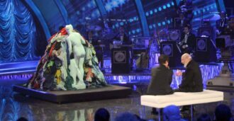 Copertina di Rogo della ‘Venere degli stracci’: oggi fa più rumore un’opera distrutta che inaugurata