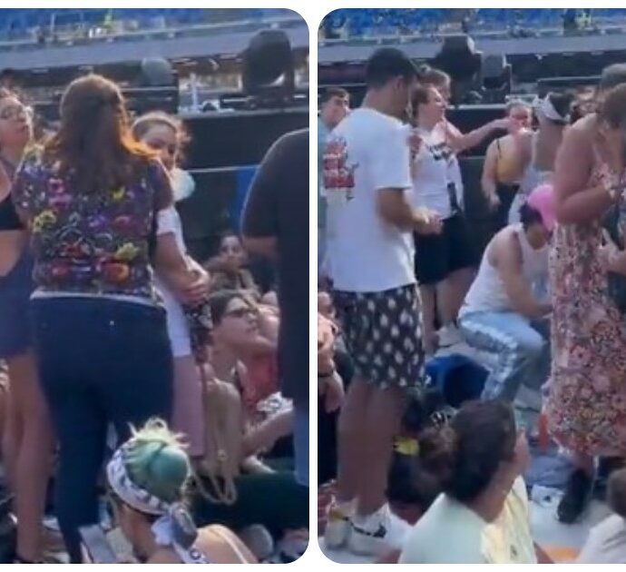 Fan di Tiziano Ferro urlano a una signora di allontanarsi dal palco: “Dietro! Dietro!”. Il video è virale