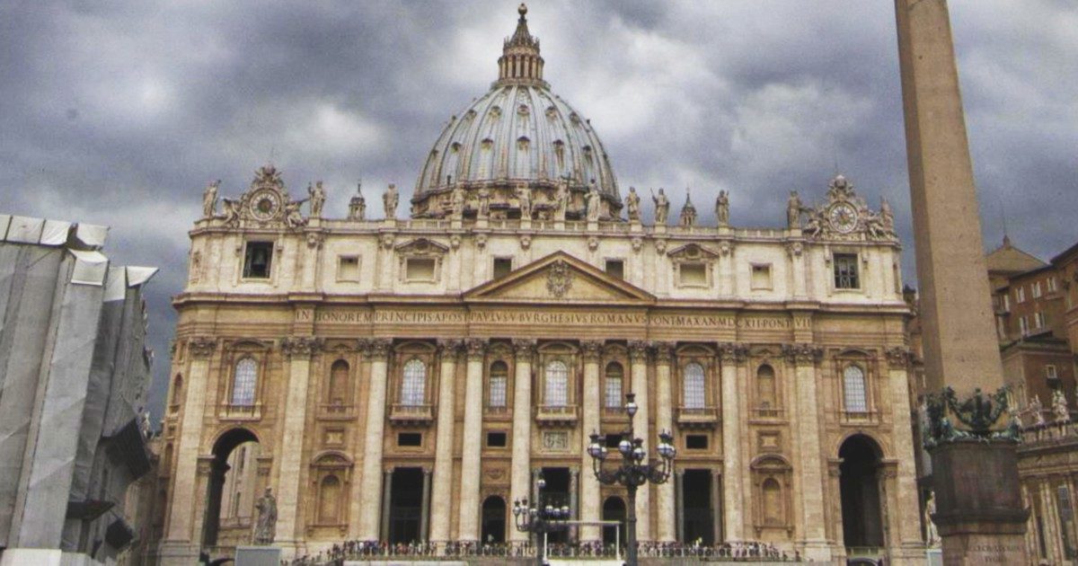 “In Vaticano condizioni di lavoro che ledono la dignità e la salute”: la denuncia di 49 dipendenti dei Musei
