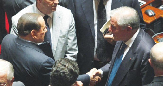 Firenze, due nuove accuse a Dell’Utri per i milioni da Berlusconi