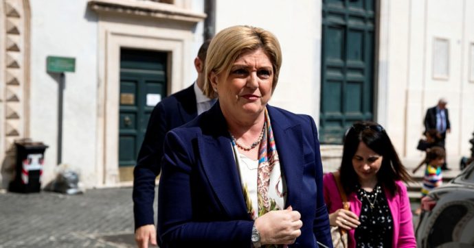 Salario minimo, dal governo schiaffo a 3 mln di lavoratori