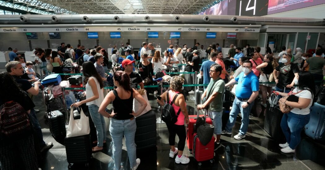Il sabato nero del trasporto aereo – Sciopero: 150 voli cancellati a Linate e Malpensa, altri 200 a Fiumicino. A rischio 270mila viaggiatori