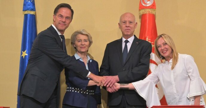 Firmato il Memorandum d’intesa tra Tunisia e Ue fondato su 5 pilastri. Meloni: “Raggiunto un importante obiettivo”