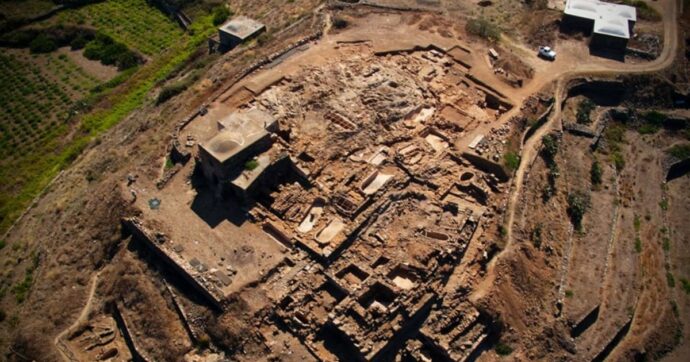 A Pantelleria il sindaco chiude il parco archeologico in stato di abbandono: “Troppo pericoloso”