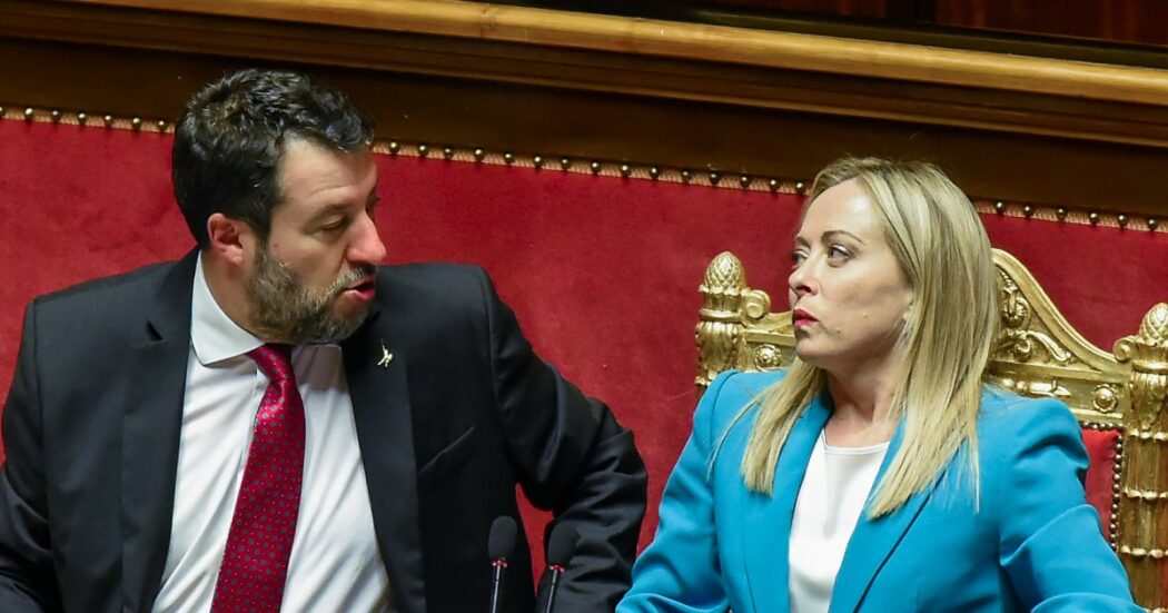 Evasione, la doppia faccia del governo: Salvini promette altri condoni, intanto le Entrate usano gli algoritmi per scegliere i contribuenti da controllare